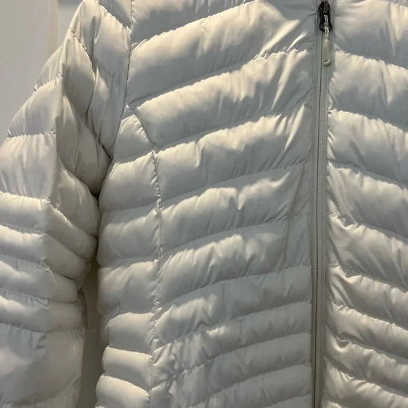 Reebok Jacket - Picture 2 of 4